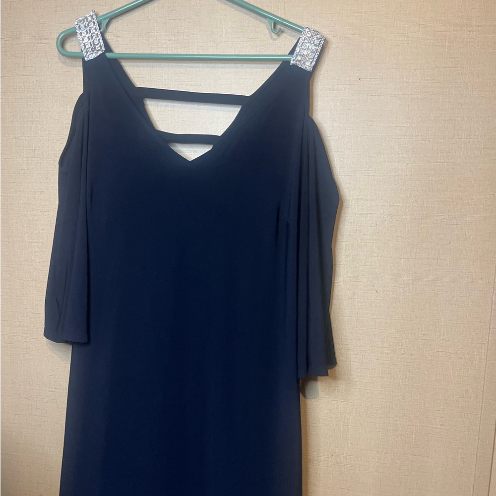 Women's Navy Cold-Shoulder Midi Dress with Strappy V-Neck